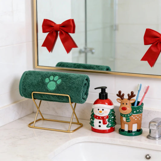 Gift for Host Christmas Dog Bath Towel - Absorbent Dog Towel Cozy Home Stocking Stuffers Quick-Dry Bath Towel for Dogs & Cats