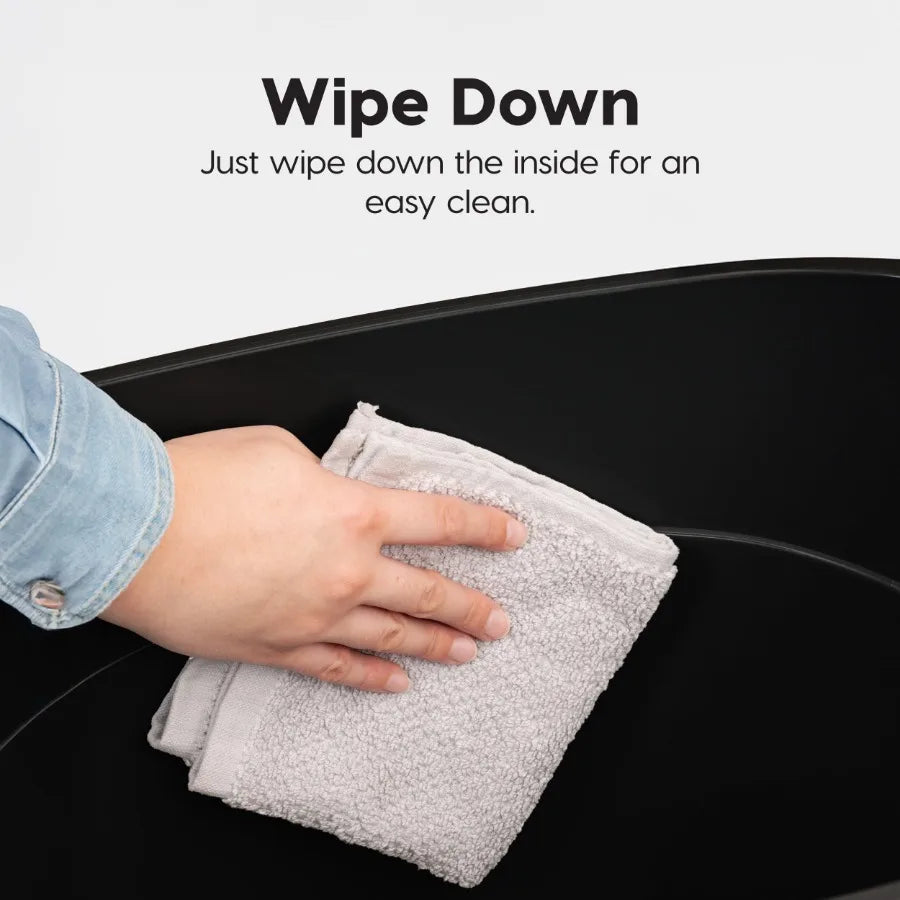 IRIS Large Top Entry Cat Litter Box with Litter Catching Lid and Scoop Enclosed Design Black White